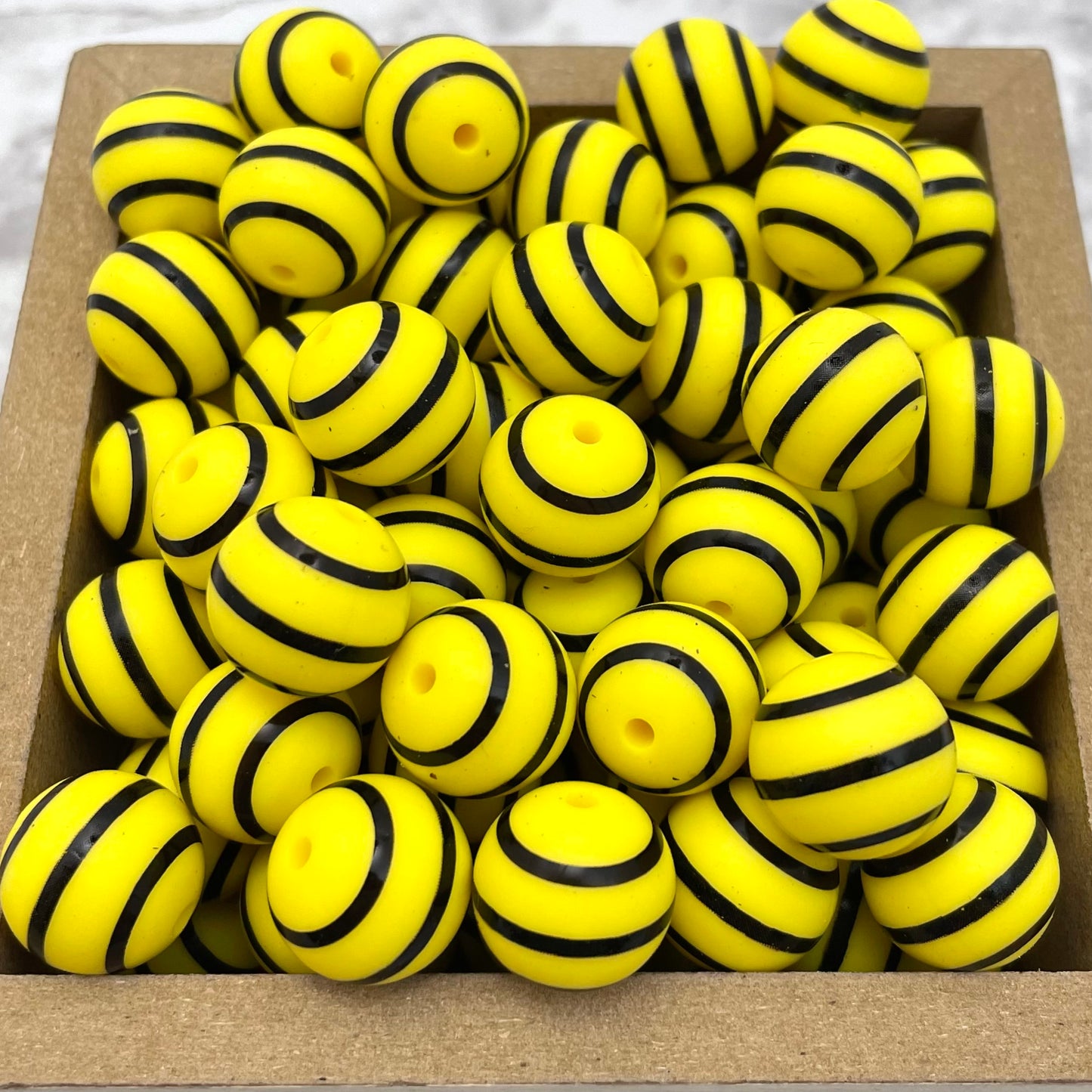 15mm Round Silicone Beads - Yellow Stripe Print