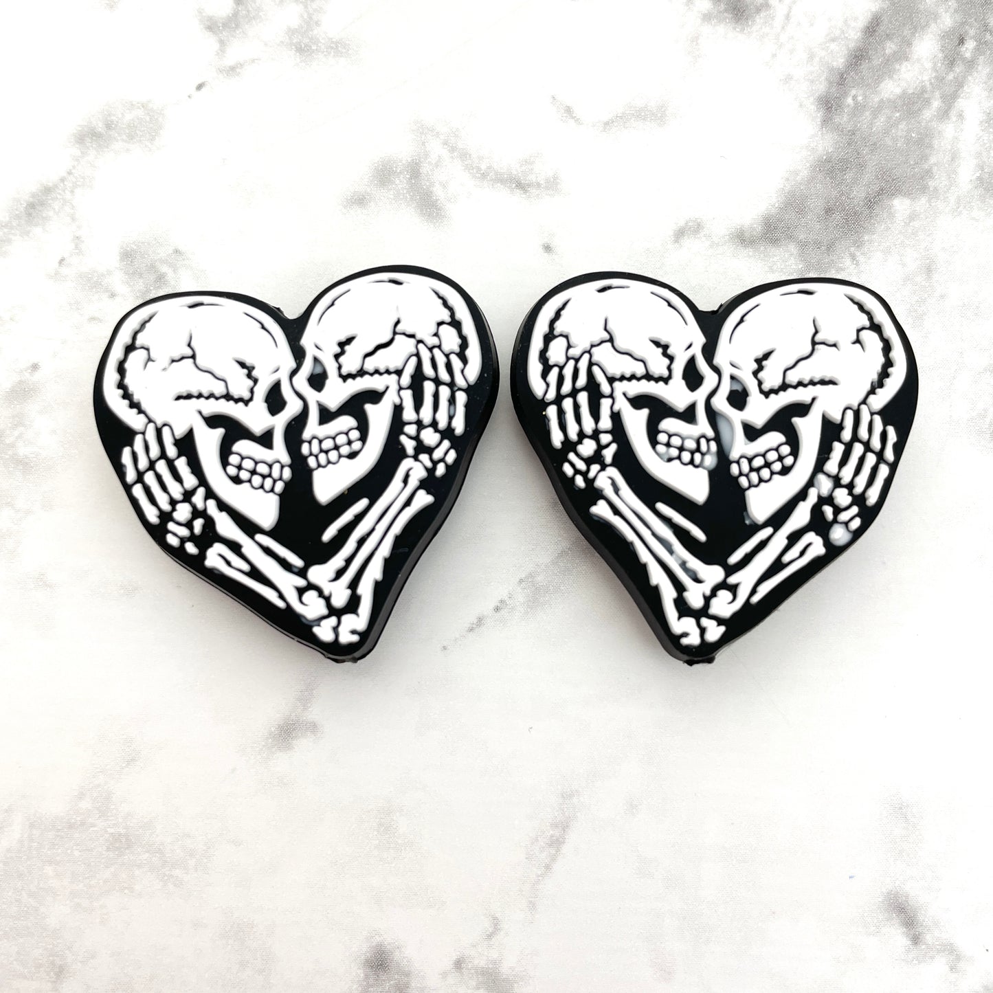 Skeleton Heart Silicone Focal Bead